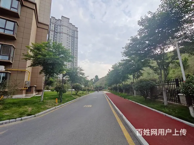 林溪佳苑  电梯三楼 三阳台南北通透 房证齐全 阳台靠花园 - 图片 6