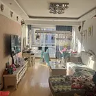 出租 大厅附近 二楼 挪威森林 85平有空调