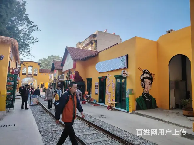 （51旺铺推荐）五华区米轨公园43.5平餐饮店整转 - 图片 7