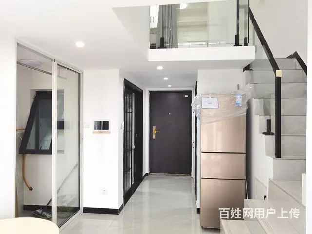 复式公寓出租 - 图片 1