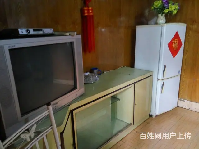 解放大道南华大学附近2室1厅简单装修家具家电齐全月租550 - 图片 2