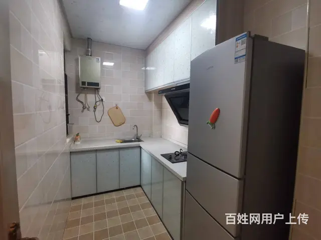 电梯解放路华晨汇景小区1室1厅精装修家具家电齐全月租1500 - 图片 2