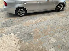 宝马3系 2009款 320i 2.0 手自一体 豪华型