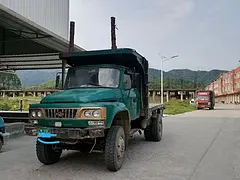 工程车