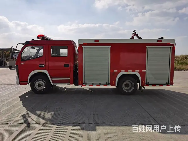 东风多利卡4吨水罐消防车国六新款价格低 - 图片 4