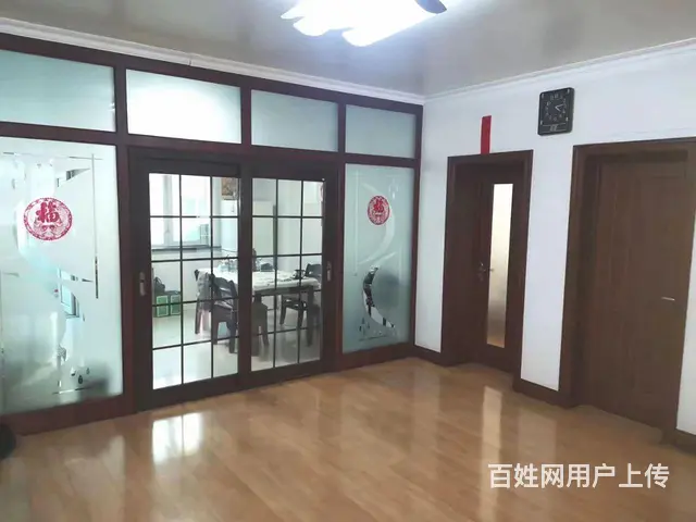 七小附近3楼，119平米， - 图片