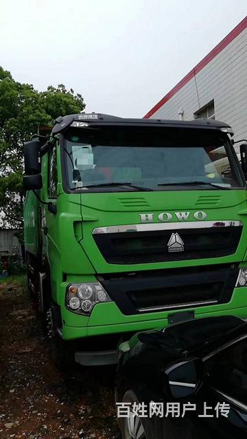 豪沃t7前四后八自卸车82米440马力带全保