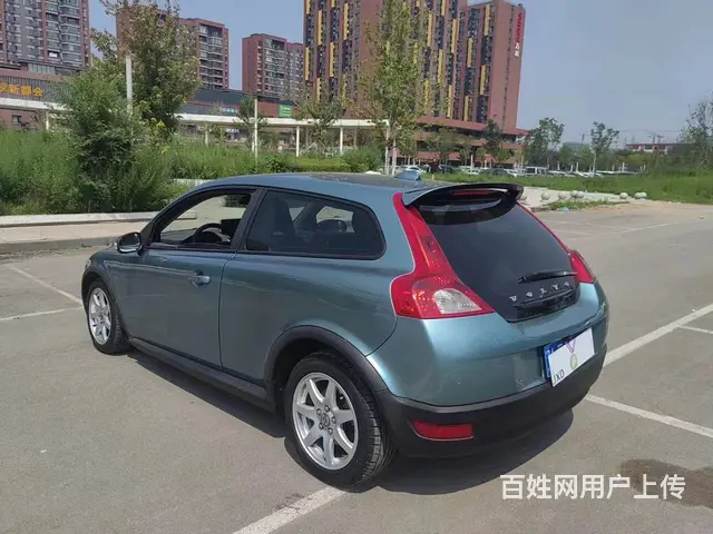 沃尔沃C30 2009款 2.4i 手自一体 - 图片 3