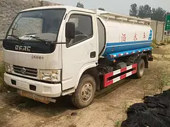 工地自用5吨油罐车低价转让