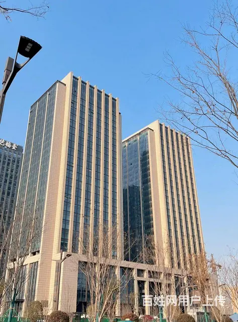 星城中心，电梯口，地铁上，交通方便，拎包办公，精装修，带家具 - 图片 7