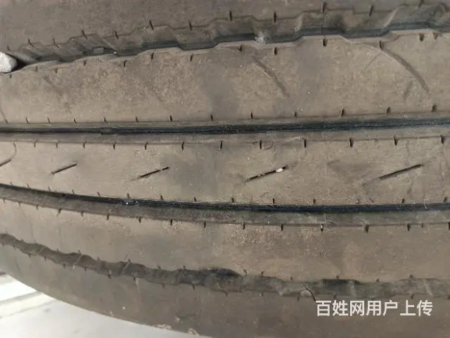 【搞定了！】卖车闲置两条真空轮胎带轮毂 - 图片 3