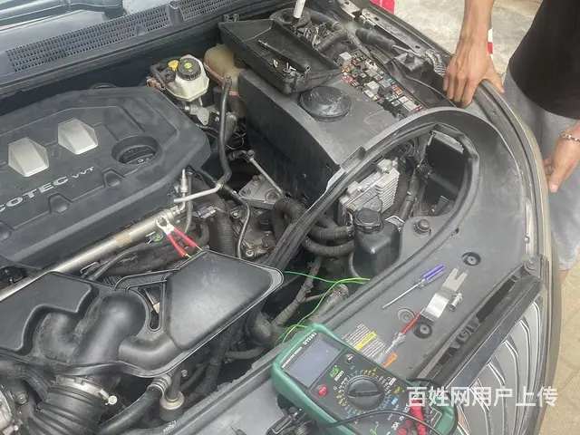 昆明小板桥附近汽车电瓶安装，瓦尔塔电瓶服务电话 - 图片