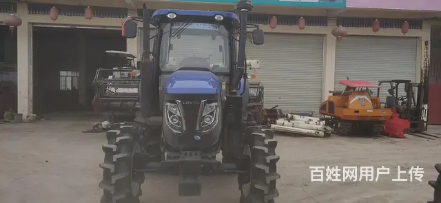 精品拖拉机雷沃1204 - 图片 1
