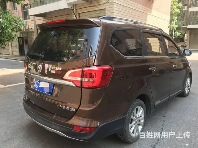 宝骏730 2016款 1.5L 手动 豪华型7座 - 图片 4