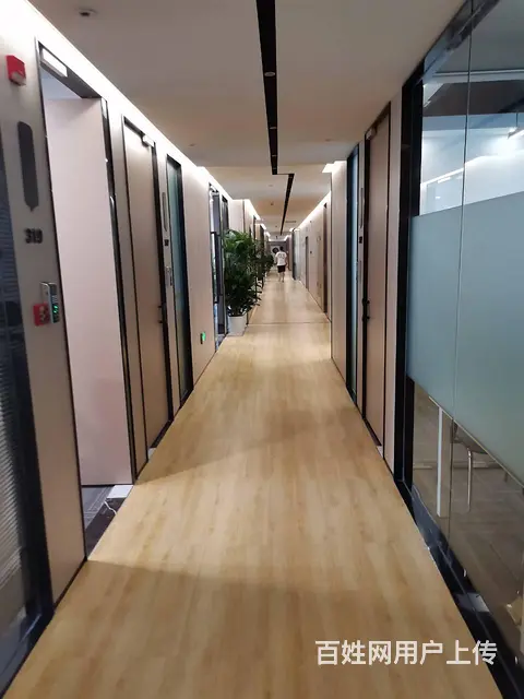 滨江区保和中心内有联合办公室出租 - 图片 1