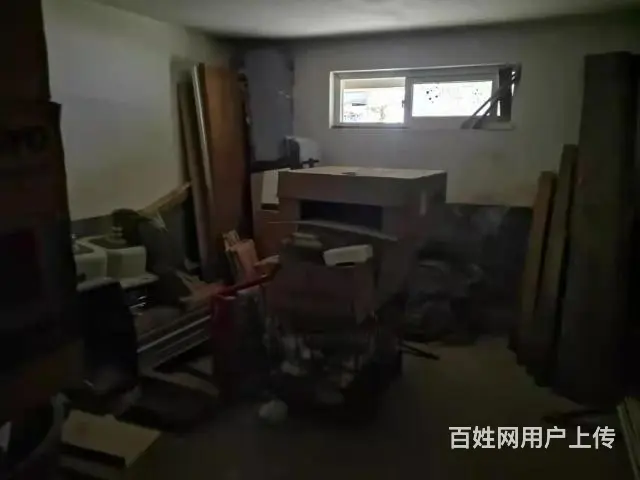 泰山新村车库转让 - 图片 2