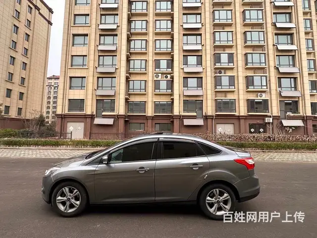 福特 福克斯 2012款 福克斯-两厢 1.6 双离合 舒适 - 图片 6
