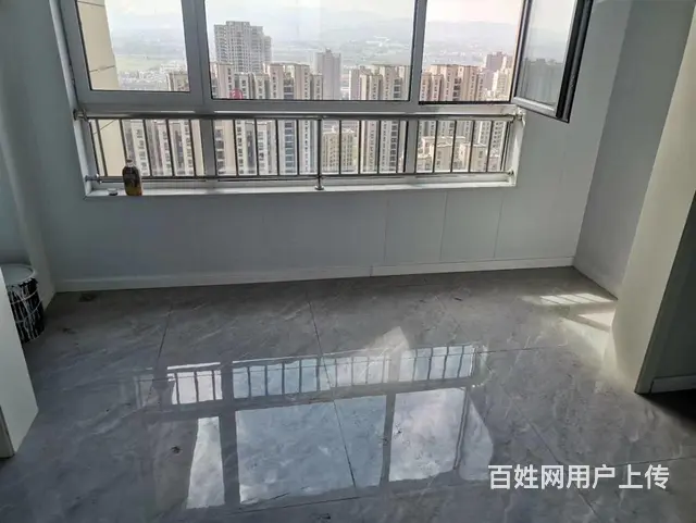 天晟上府 双证精装未住  126平 92万 可议价 - 图片 7