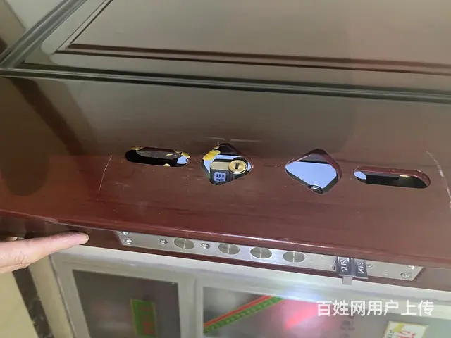 开锁换锁安装指纹锁 - 图片 2