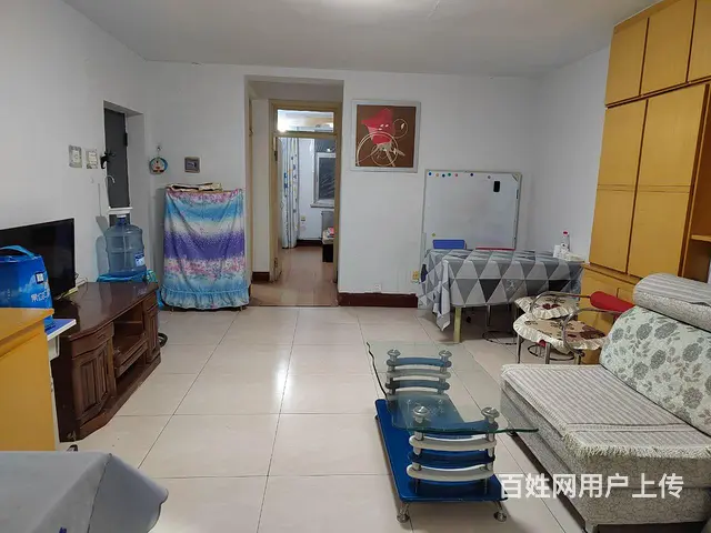 出租北市小区5楼，非顶出行方便 - 图片 1