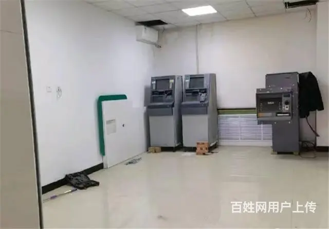 【同城搜铺网免费找店】十三中对面130平空铺出租 - 图片 4