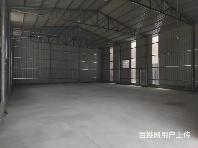 天水麦积区高家湾路北万里修理厂直下高速公路边有大小厂房出租 - 图片 2