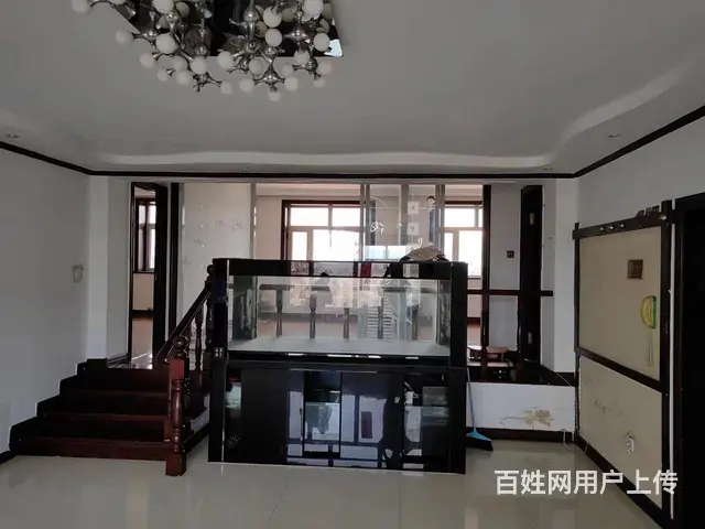 九中九小，朝阳，7楼共8层，126平，3室，26万 - 图片 1
