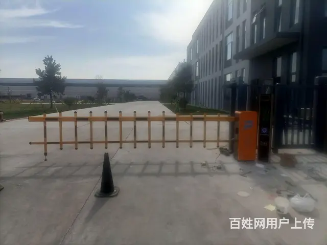 定做电动卷帘门，电动伸缩门，平移门，快速门，感应门 - 图片 3