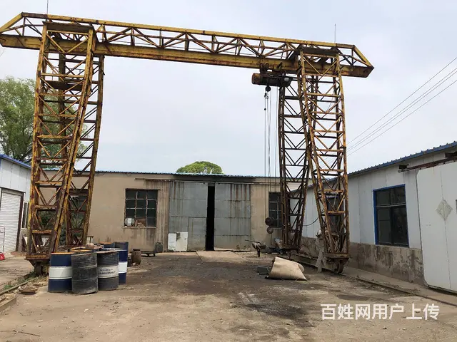 工业厂房部分招租，带大型龙门吊 - 图片 1