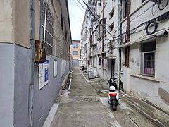 烟草局宿舍 普通住宅 中等装修
