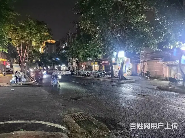（51旺铺推荐）龙华二横路60平餐饮转让 - 图片 6