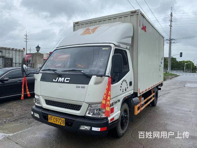 低价转让精品2015年6月江铃凯运4.2米厢式货车的图片