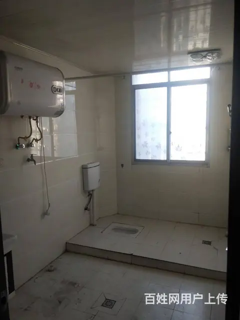 出租蕲春齐昌大道临街门面，精装设施齐全有停车场，周围三所学校 - 图片 6