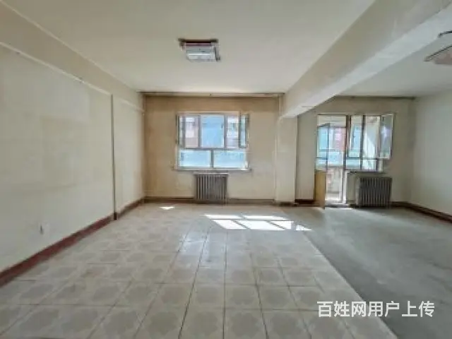 太百附近 四小 户型方正 南北朝向 有钥匙 可以随时看 - 图片 1