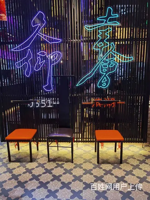 （优转网）滨湖朱雀街1300平精装餐饮店转让 - 图片 1