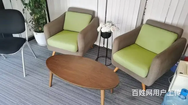 清仓价出售办公桌，员工桌椅会议桌，经理桌椅包送装 - 图片 8