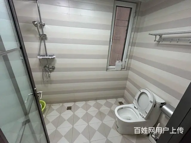 位置好，享受城市中心的便利与舒适，2室2厅1卫1阳台 - 图片 2