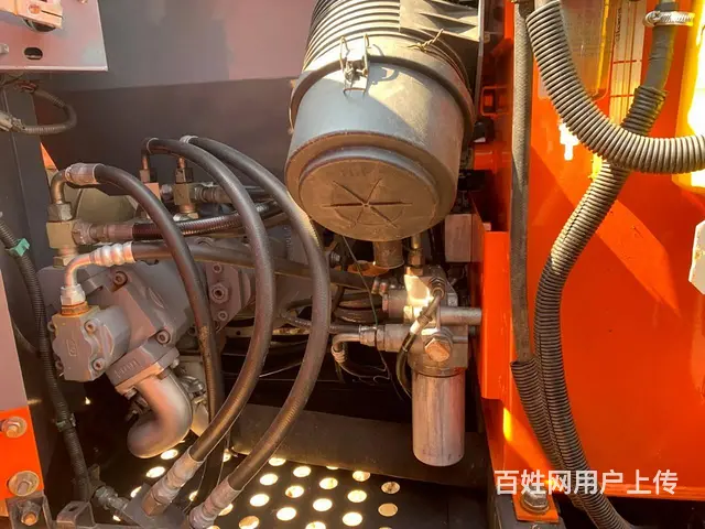 全国低价出售精品二手挖掘机日立70，全国免费配送急 - 图片 4