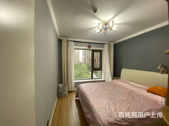 珠江路  升龙城  入住一年的精装两室  随时看房 - 图片 4