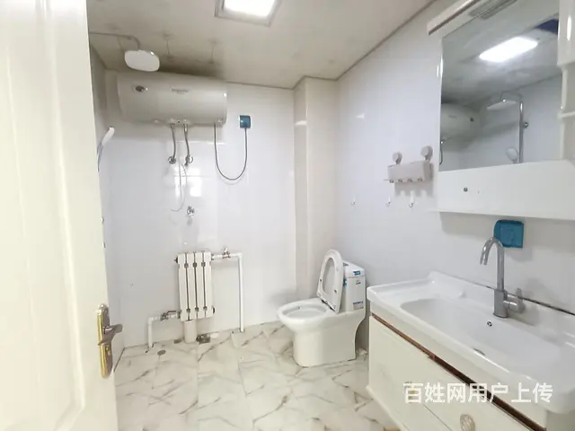 1000一个月压一付一光荣2楼68平家电家具齐全拎包入住 - 图片 1
