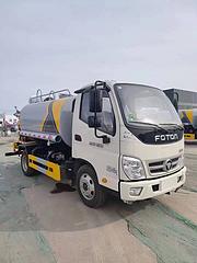 厂家直销园林绿化洒水车 扫路车 吸尘车 垃圾车