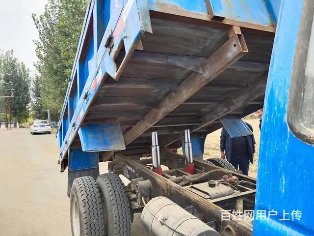 17年奥驰五征五轮平板货车，3.6米，工程自卸 - 图片 5