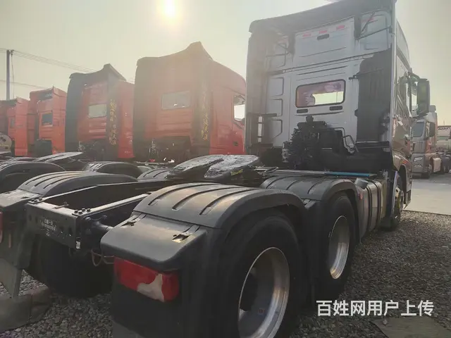 一汽解放 J7 牵引车 国5 - 图片 5