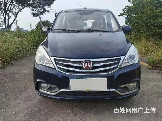 威旺M30 2015款 1.5 手动 舒适型7-8座 BJ4 - 图片 1