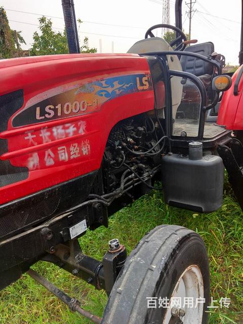 精品乐星1000拖拉机出售的图片