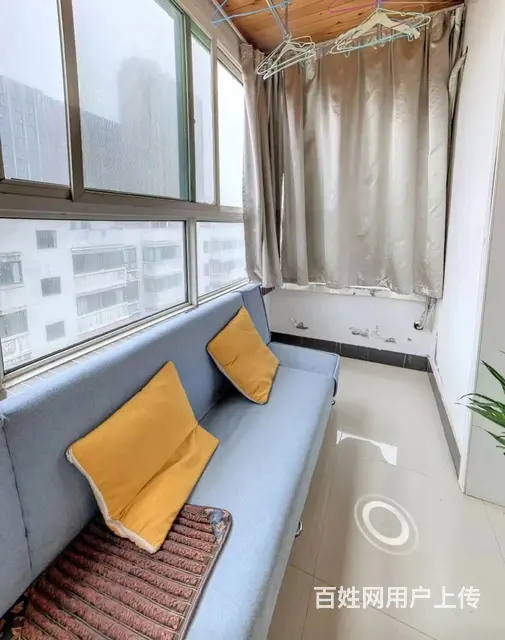 枫景苑 普通住宅 简单装修 - 图片 1