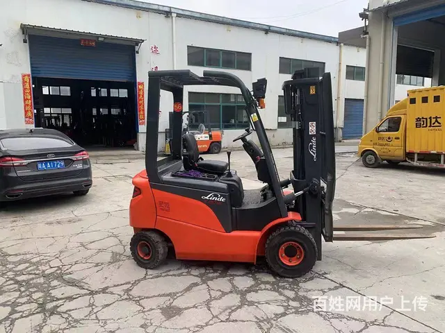 林德2吨电动叉车 证件齐全九成新进口二手叉车价低 - 图片 3