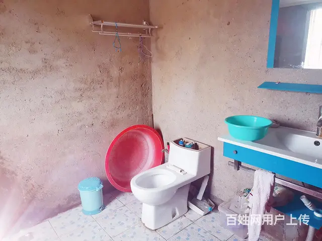 在新加坡城斜对面，无产证，中等装修，前后两个阳台 - 图片 5