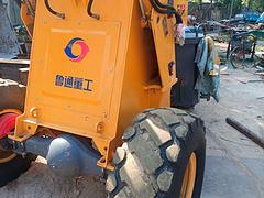 铲车