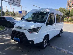 江铃 特顺 2017款 2.8T 手动 商运型长轴高顶6-8
